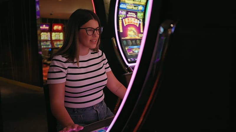 【SLOT機台破解】暴力撈錢秘籍!最強SLOT破解程式大公開! 【SLOT機台破解】暴力撈錢秘籍!最強SLOT破解程式大公開!